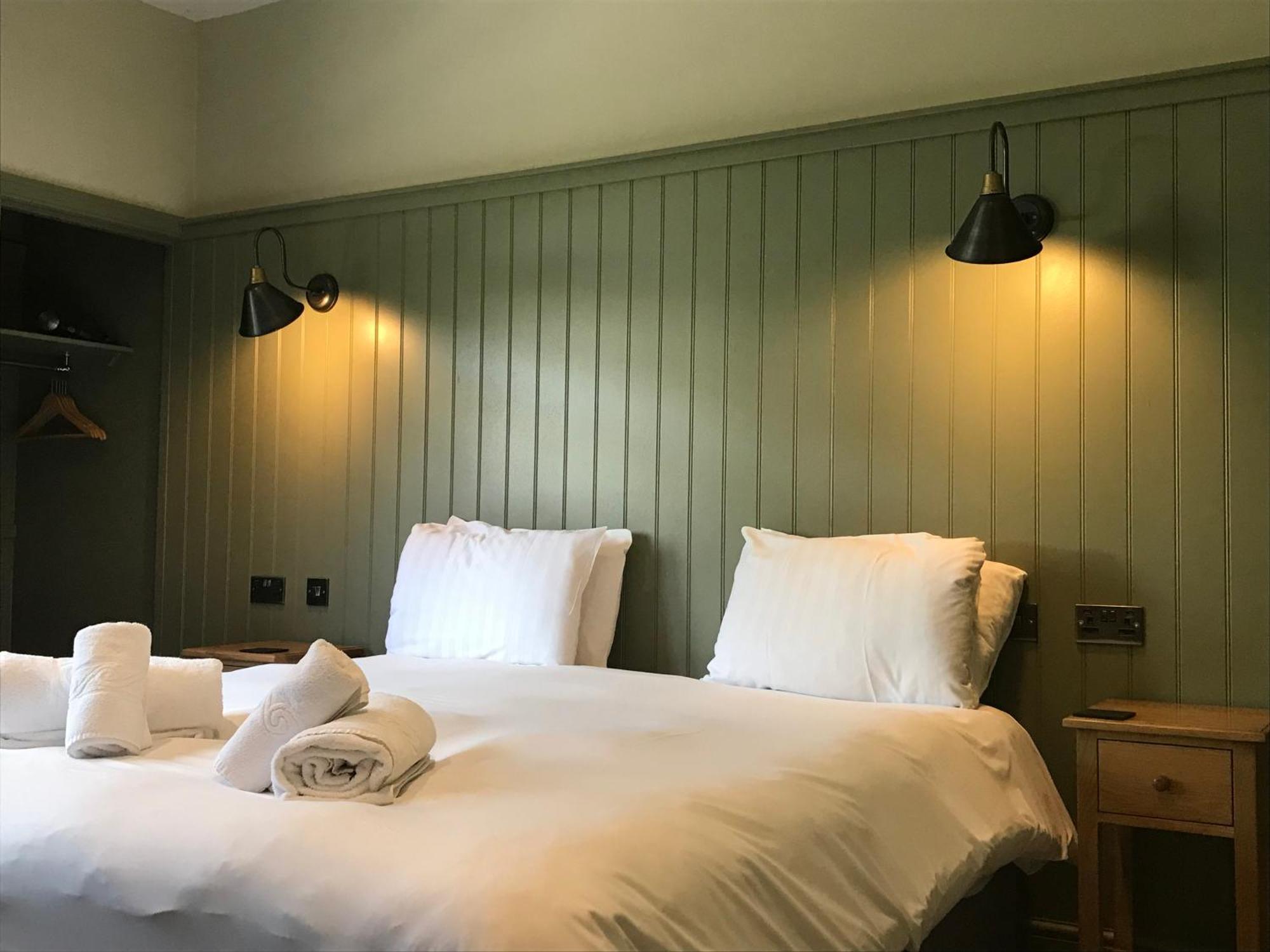 The Horse And Farrier Inn And The Salutation Inn Threlkeld Keswick Buitenkant foto